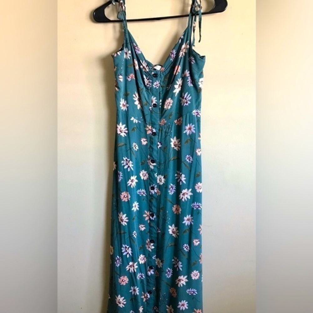 Blush Floral Flowy‎ Midi Dress size M